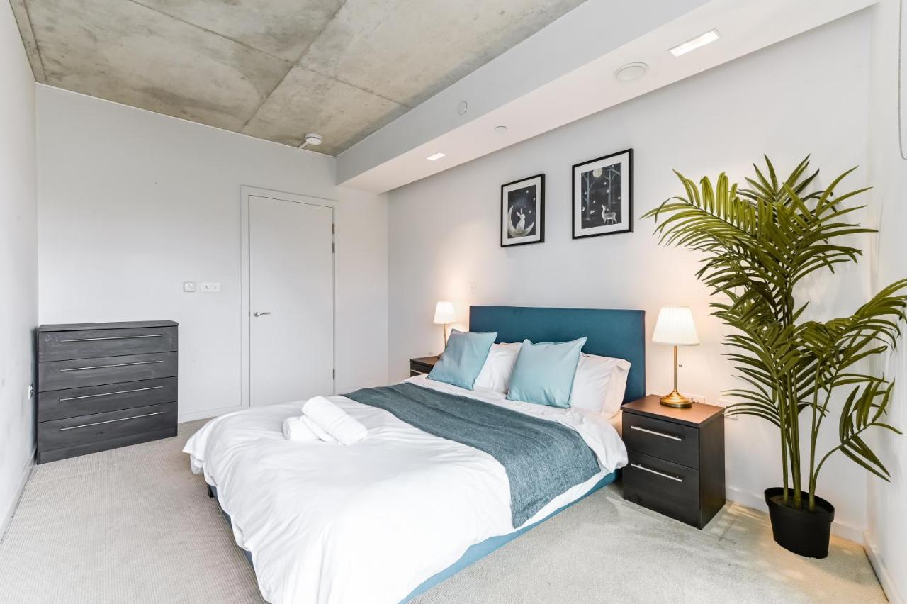 Khayat Homes - The Curve - One Bed Londres Exterior foto