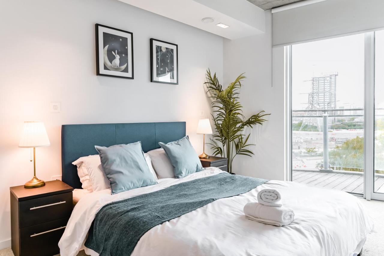 Khayat Homes - The Curve - One Bed Londres Exterior foto